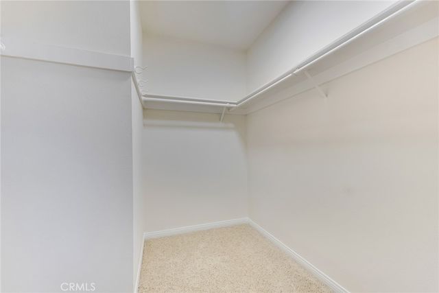 18423 Collins Street A, Tarzana, CA 91356