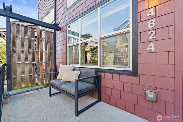 4824 Pointes Drive, Mukilteo, WA 98275