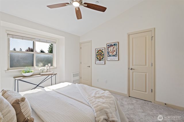 4824 Pointes Drive, Mukilteo, WA 98275