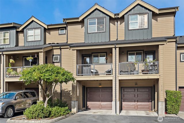4824 Pointes Drive, Mukilteo, WA 98275