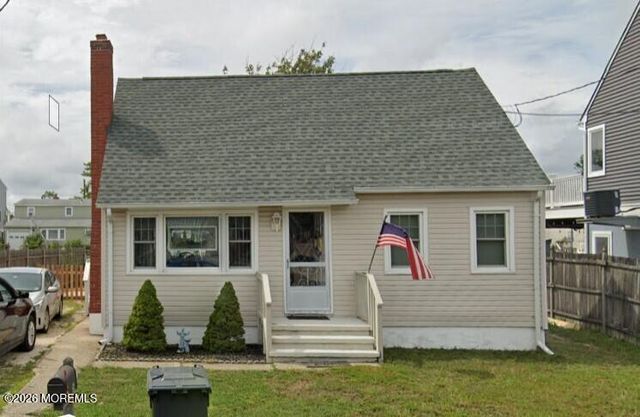 15 Joshua Drive, Manahawkin, NJ 08050