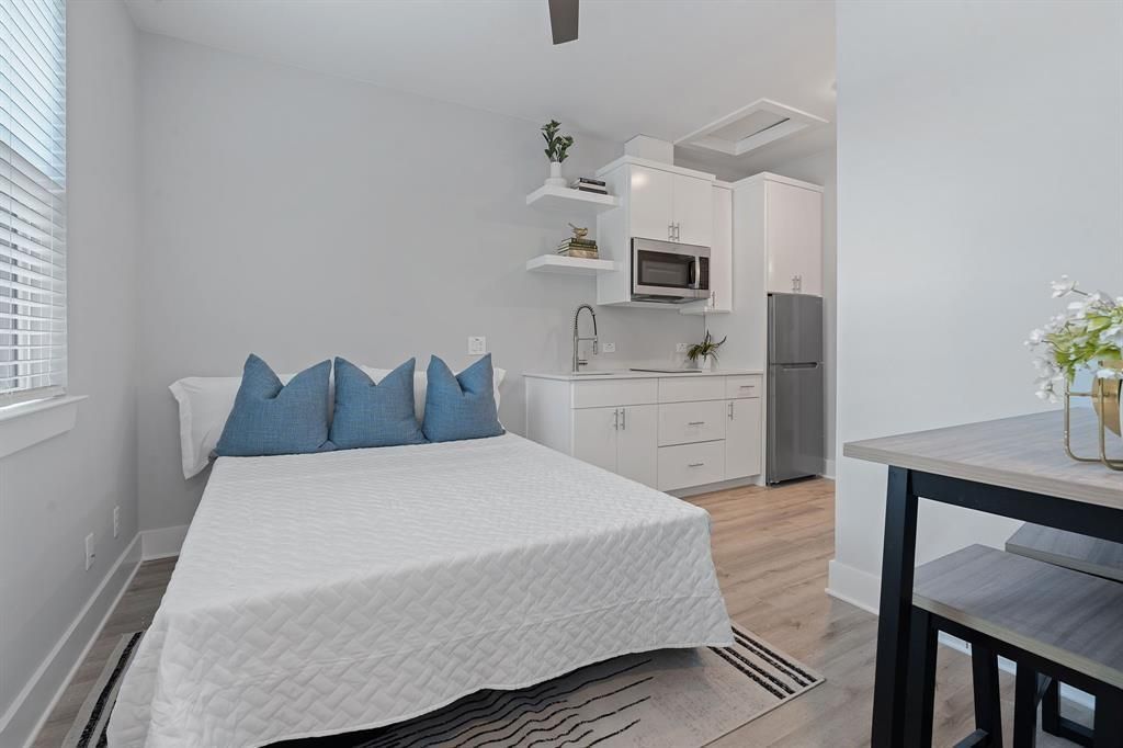 7204 Meador Ave 1B, Austin, TX 78752