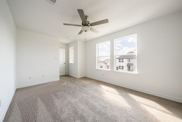 123 Watkinville RD, Hutto, TX 78634