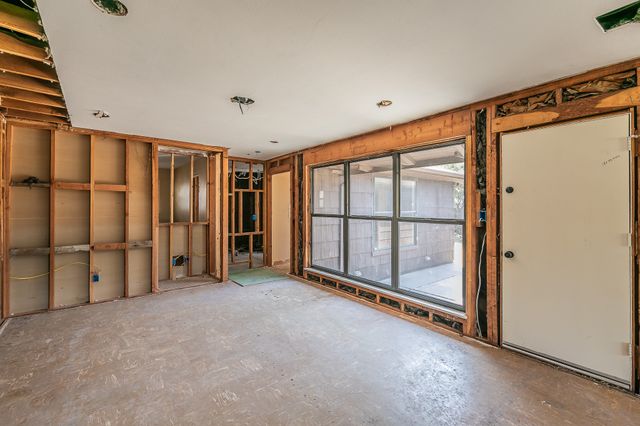 2900 Ryan Place Drive, Fort Worth, TX 76110