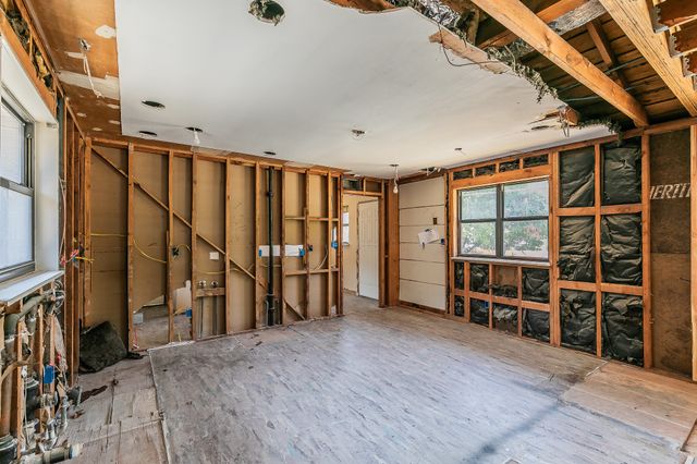 2900 Ryan Place Drive, Fort Worth, TX 76110