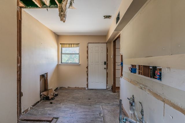 2900 Ryan Place Drive, Fort Worth, TX 76110