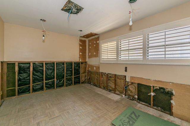 2900 Ryan Place Drive, Fort Worth, TX 76110