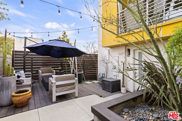 2217 Branden Street, Los Angeles, CA 90026