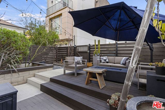 2217 Branden Street, Los Angeles, CA 90026