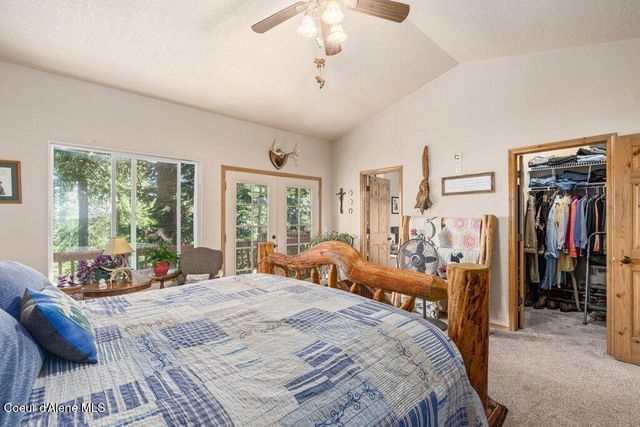 17461 N RIGHT FORK RD, Hauser, ID 83854