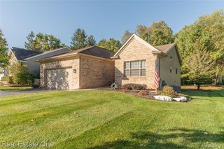 9970 Whispering Woods Drive, Pinckney, MI 48169