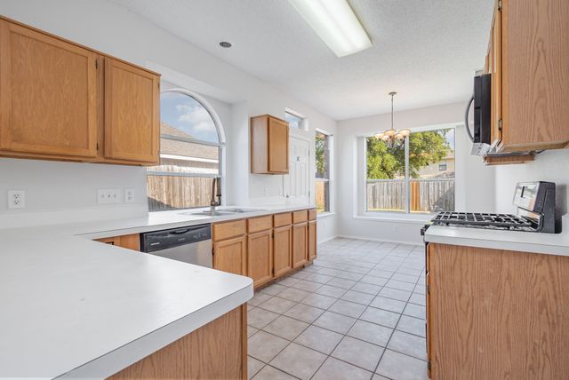 1434 Springwood Drive, Mesquite, TX 75181