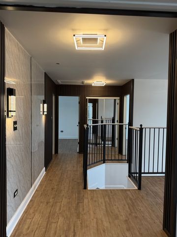 4645 Milford Avenue, Oak Forest, IL 60452