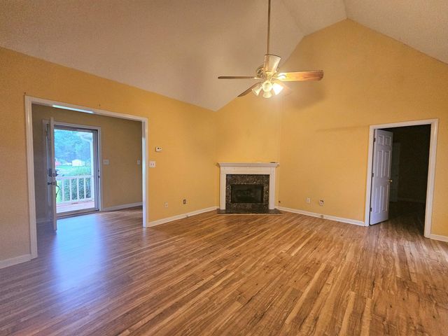 32 Elizabeth Way, Jefferson, GA 30549