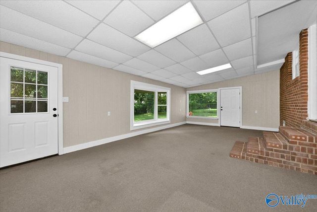 300 Longhorn Pass NW, Hartselle, AL 35640