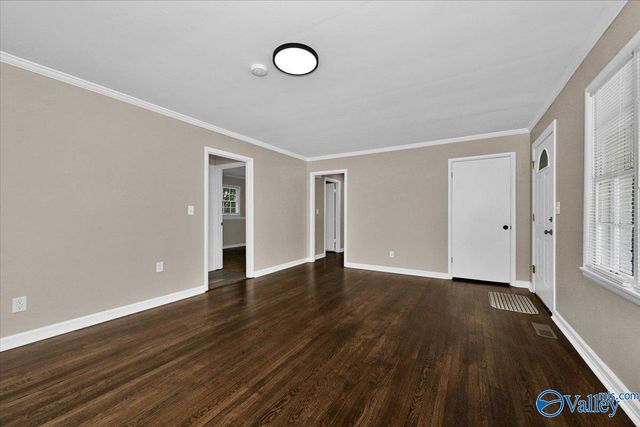 300 Longhorn Pass NW, Hartselle, AL 35640