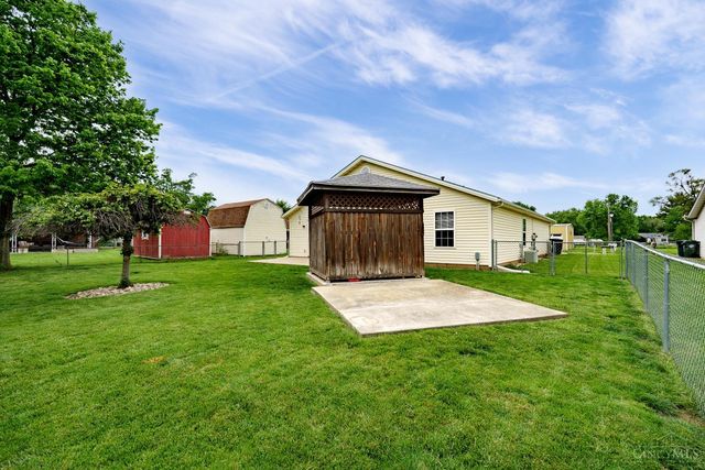 415 Martin Court, Trenton, OH 45067
