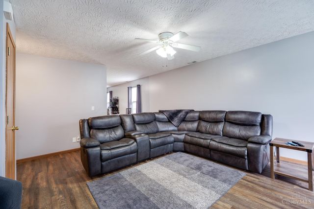 415 Martin Court, Trenton, OH 45067