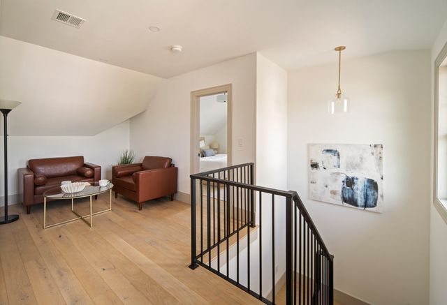 37 Cotting St, Medford, MA 02155