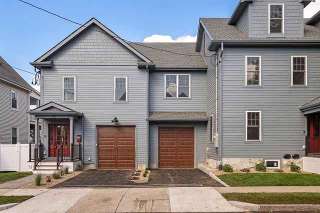 37 Cotting St, Medford, MA 02155