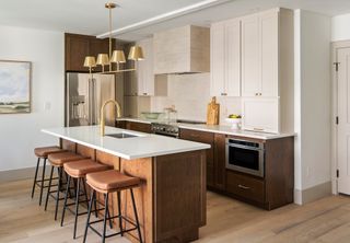 37 Cotting St, Medford, MA 02155
