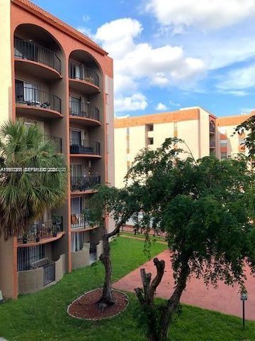 5201 NW 7th St 314, Miami, FL 33126