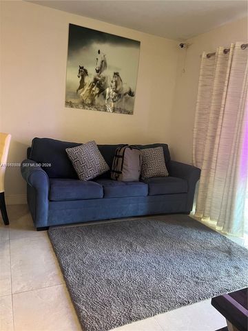 5201 NW 7th St 314, Miami, FL 33126