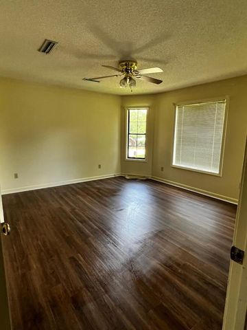 3617 Oak Ridge Lane, Dothan, AL 36303