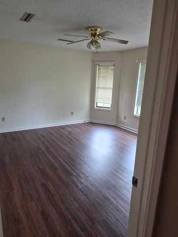3617 Oak Ridge Lane, Dothan, AL 36303