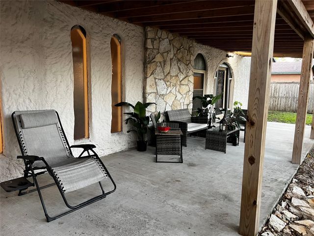 112 Stratford Street, Victoria, TX 77905