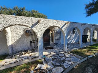 112 Stratford Street, Victoria, TX 77905