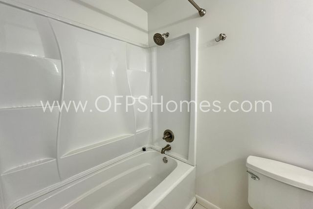 309 Pontevedra Lane, Niceville, FL 32578