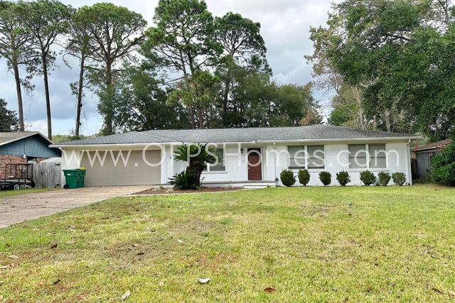 309 Pontevedra Lane, Niceville, FL 32578