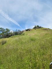1 Baywood, Yokuts Valley, CA 93675