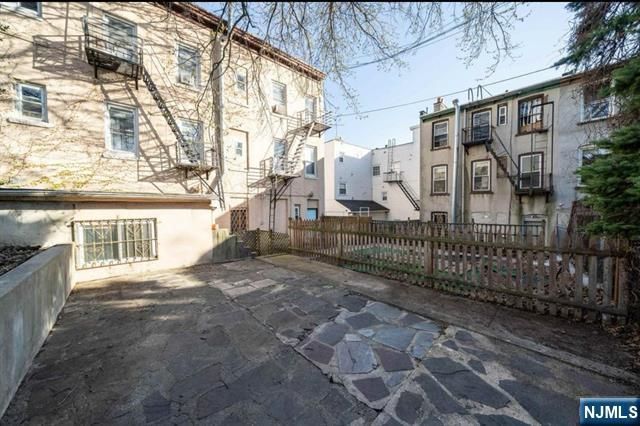 75 Palisade Avenue 1, Jersey City, NJ 07306