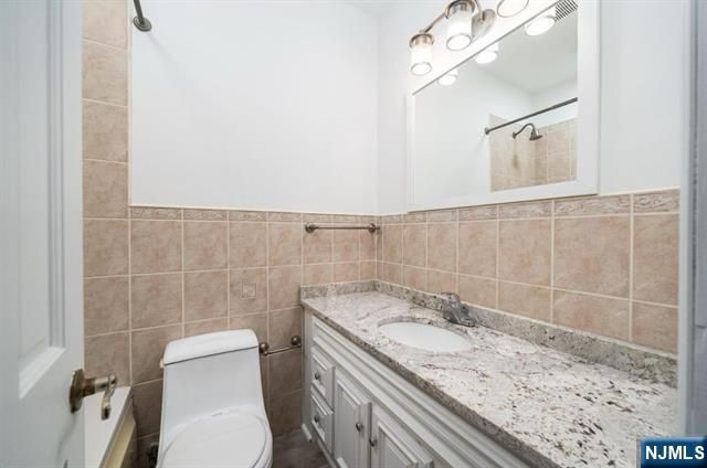 75 Palisade Avenue 1, Jersey City, NJ 07306