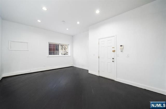 75 Palisade Avenue 1, Jersey City, NJ 07306