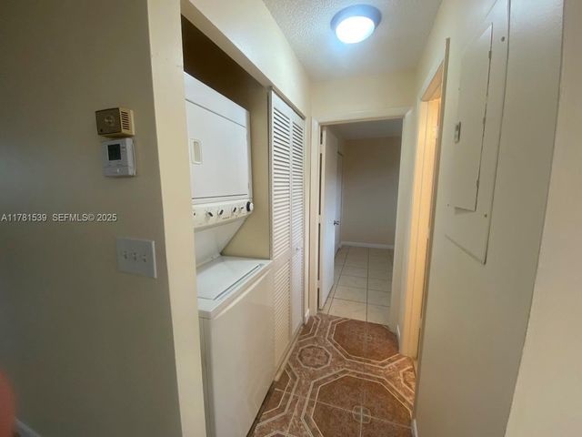 6890 Royal Palm Boulevard 305H, Margate, FL 33063