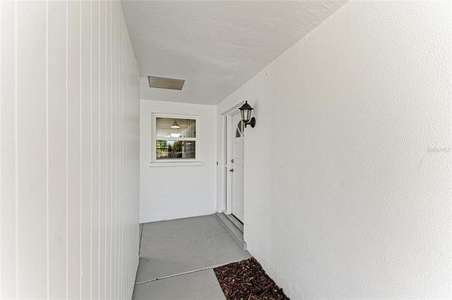 3324 WESTFORD LANE 112, Sarasota, FL 34231
