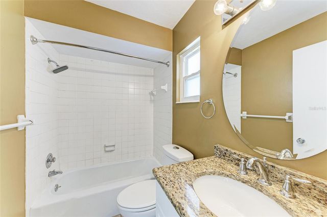 3324 WESTFORD LANE 112, Sarasota, FL 34231