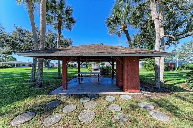 3324 WESTFORD LANE 112, Sarasota, FL 34231