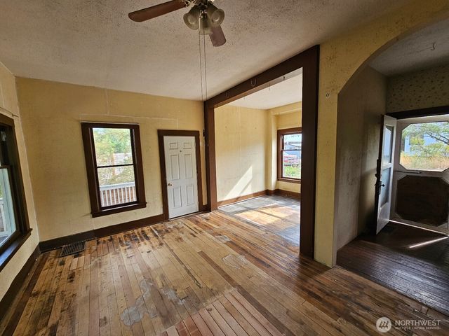 1610 Ironwood Street, Oroville, WA 98844