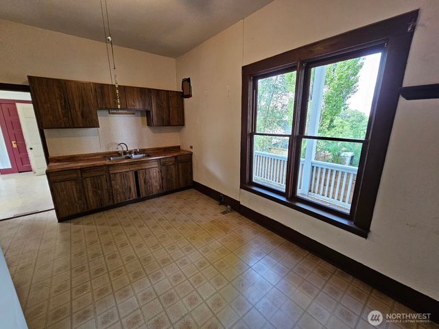 1610 Ironwood Street, Oroville, WA 98844