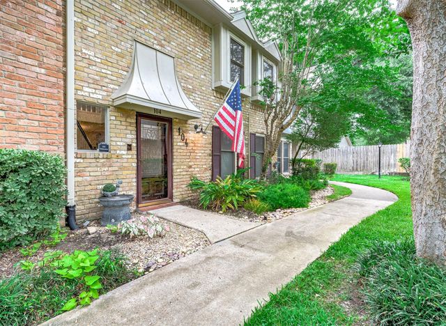 727 Bunker Hill Road 104, Houston, TX 77024