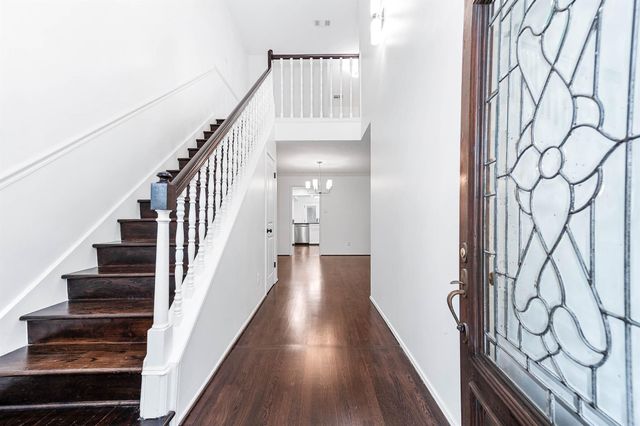 727 Bunker Hill Road 104, Houston, TX 77024