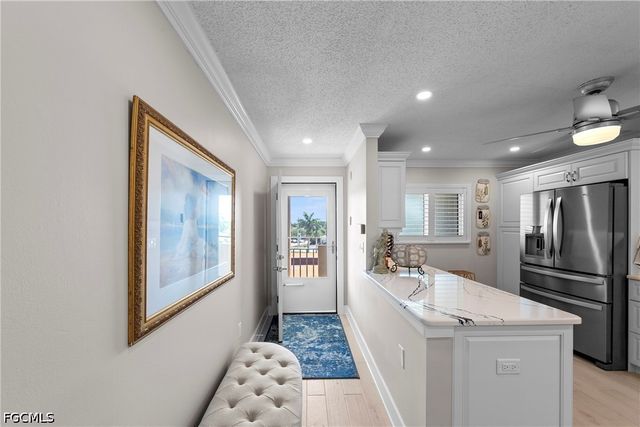 4309 Mariner WAY 405, Fort Myers, FL 33919