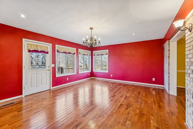 918 Yell Rd, Lewisburg, TN 37091