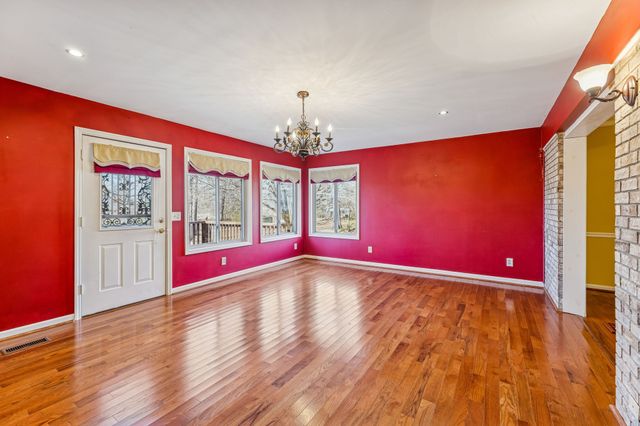 918 Yell Rd, Lewisburg, TN 37091