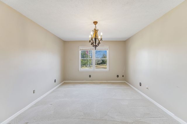 918 Yell Rd, Lewisburg, TN 37091