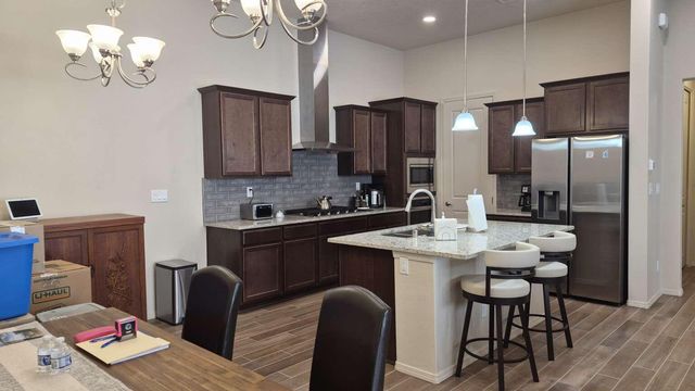 5417 E Village Avenue NE, Rio Rancho, NM 87144